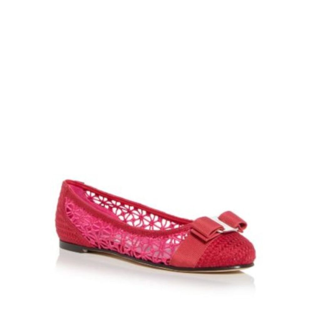 SALVATORE FERRAGAMO Womens Red Crochet Varina Round Toe Slip On Ballet Flats 7